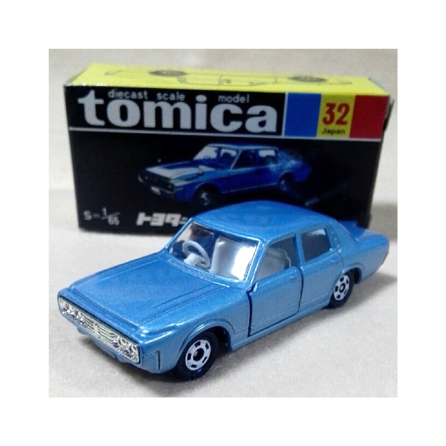 Toyota Crown MS60 [No. 32]